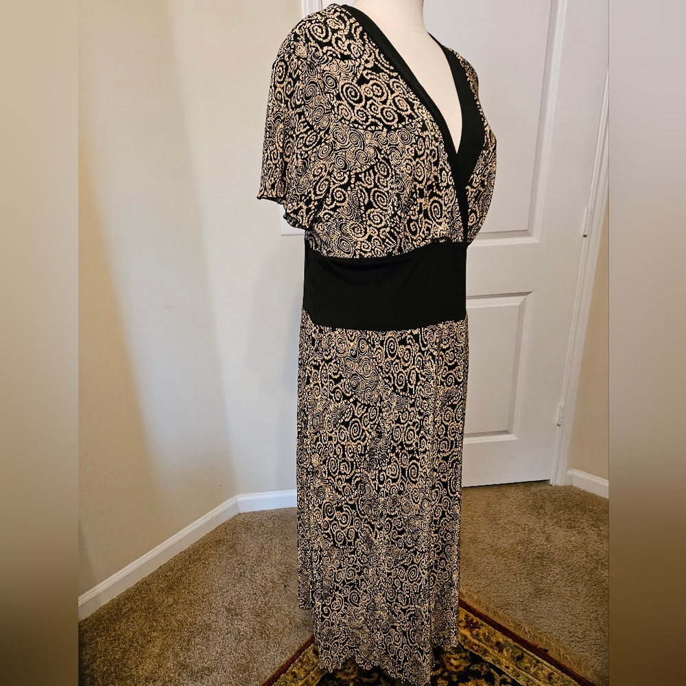 Studio Connection Long Dress Size 14W